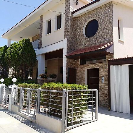Andros Residence Лимасол Экстерьер фото